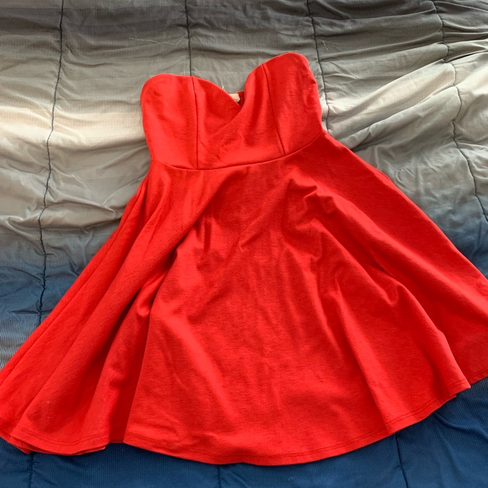 Red strapless dress